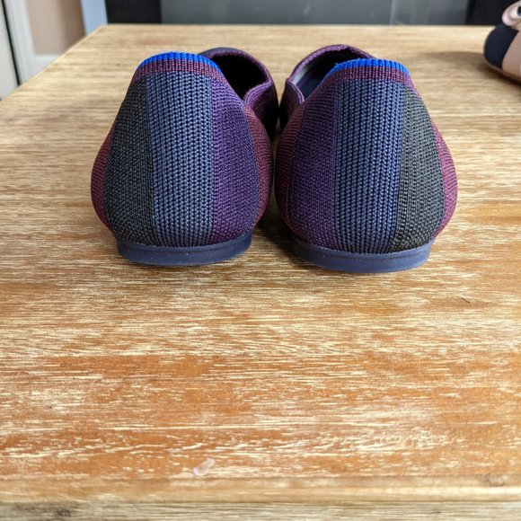 Rothy's size 10 Blackberry Captoe flats - Picture 2 of 5